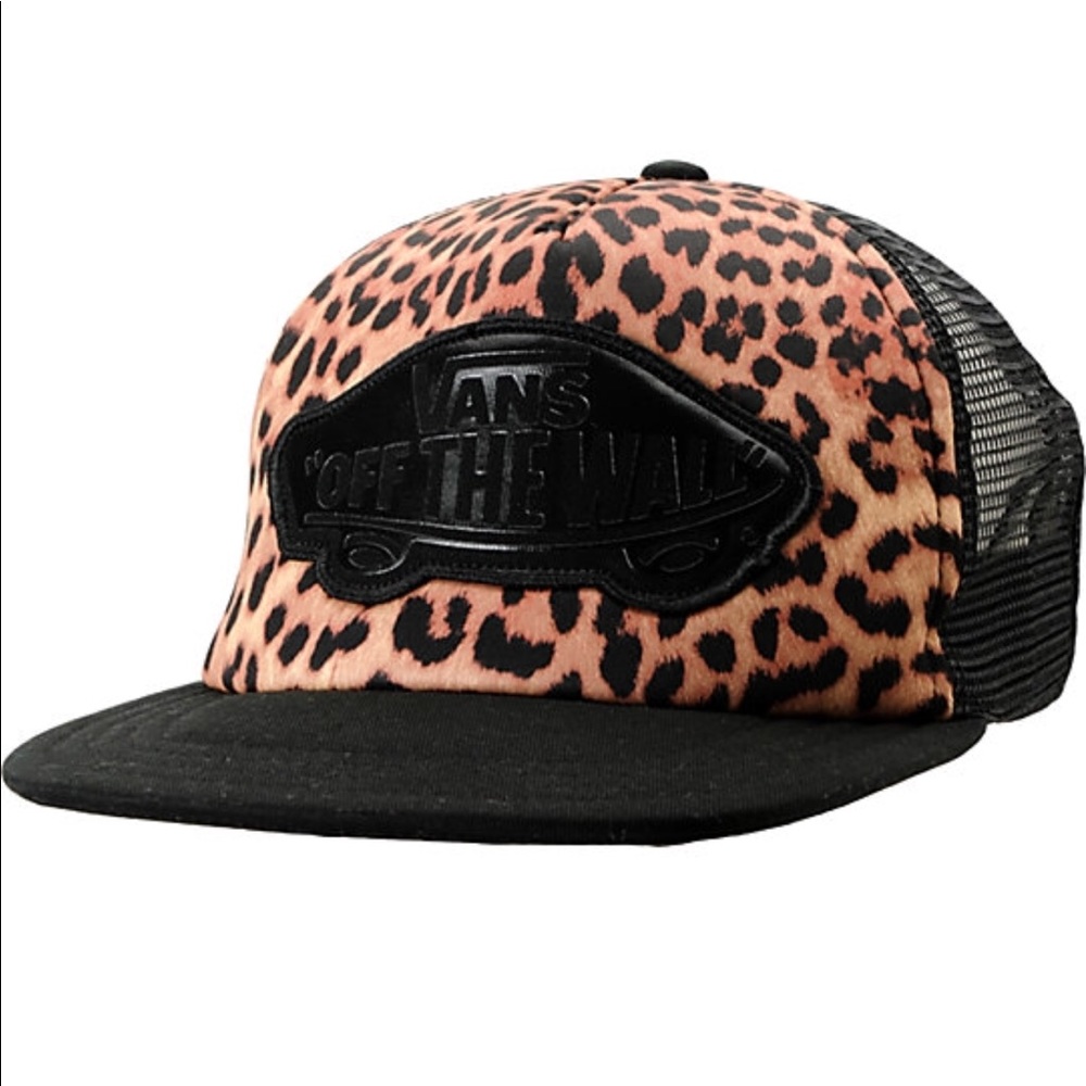 Vans cheetah hat